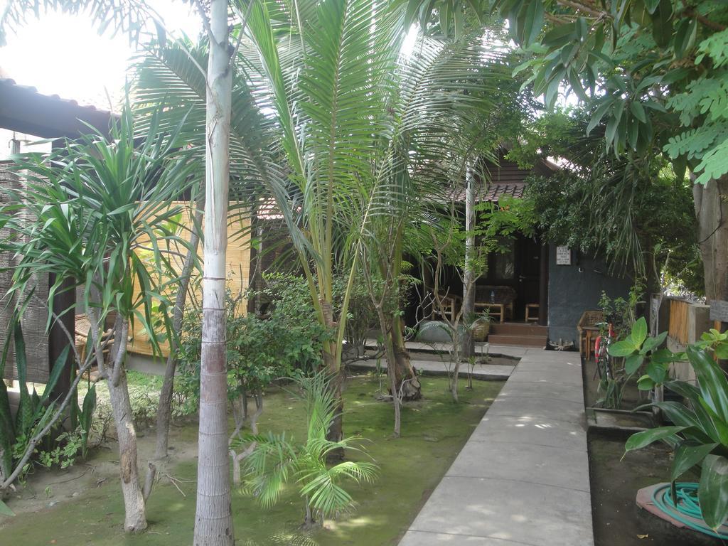 Alexyane Paradise Bungalow Gili Trawangan Exterior photo