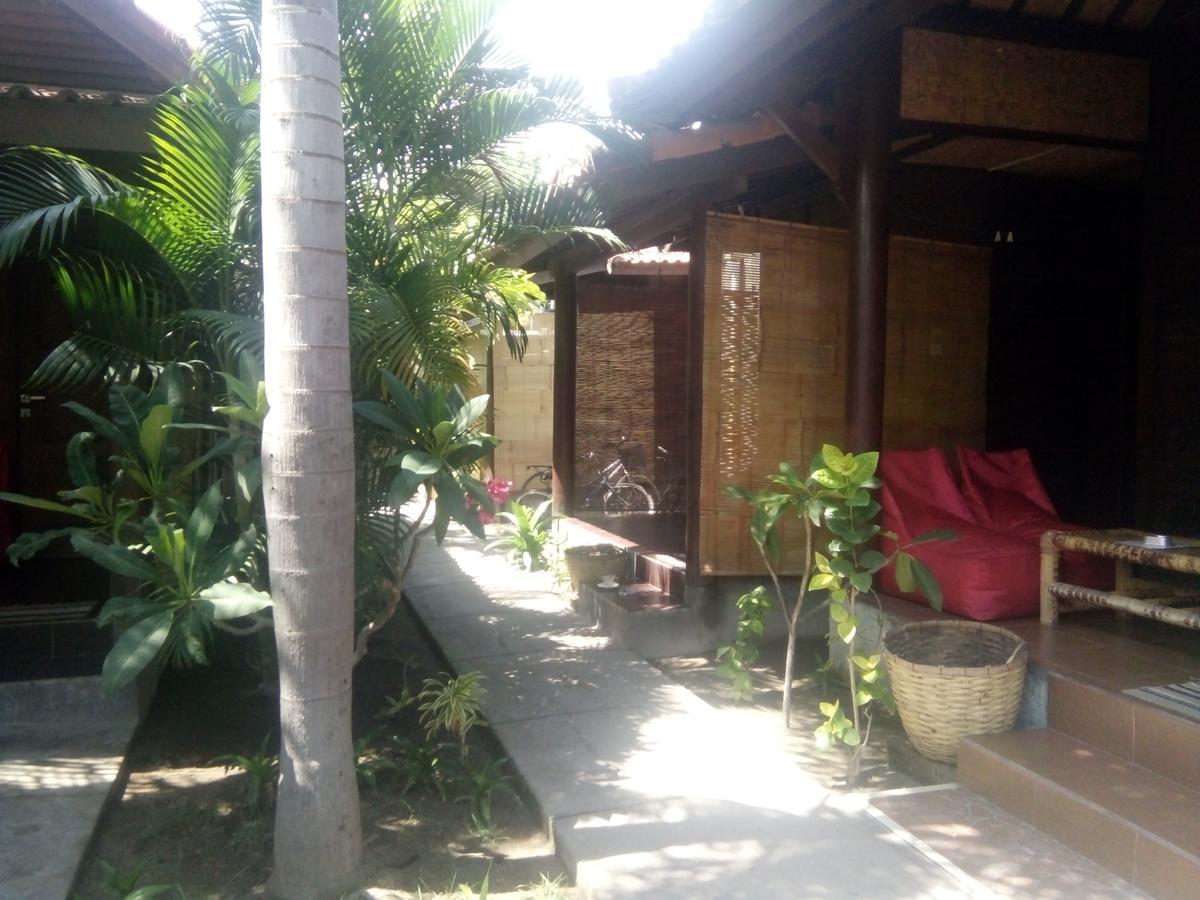 Alexyane Paradise Bungalow Gili Trawangan Exterior photo